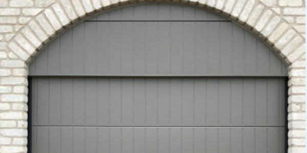 Vertikale belijning stalen panelen - Garage poorten,sectionale poorten privé batibouw prijzen