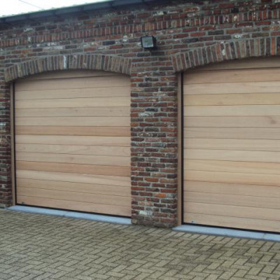 cederhout  - prijzen garage poorten,sectionale poorten privé , prijzen zonnewering 