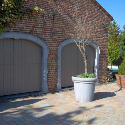 Pastorale Stijl cederhout - prijzen garage poorten,sectionale poorten privé , prijzen zonnewering 