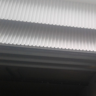 alu planchettes doorlopend vertikaal - prijzen garage poorten,sectionale poorten privé , prijzen zonnewering 