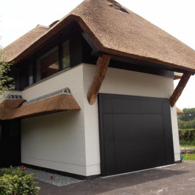 Duo Door alu 2 mm - prijzen garage poorten,sectionale poorten privé , prijzen zonnewering 