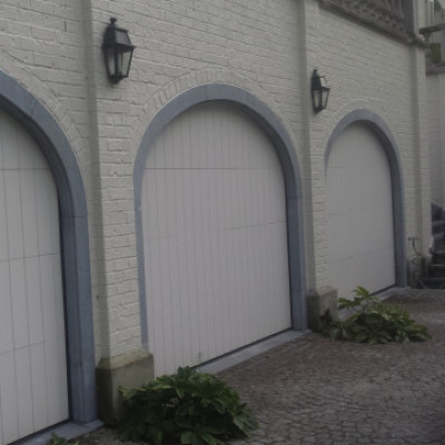 hout vertikaal belegd of alu gefreesd - prijzen garage poorten,sectionale poorten privé , prijzen zonnewering 