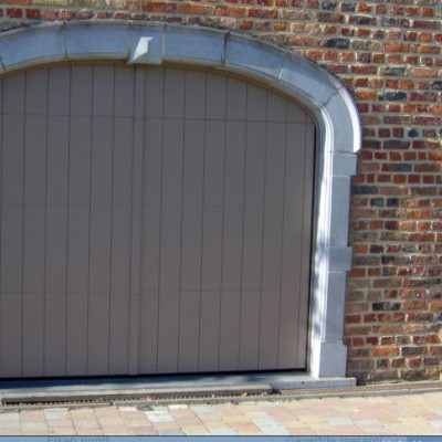 hout vertikaal belegd of alu gefreesd - prijzen garage poorten,sectionale poorten privé , prijzen zonnewering 