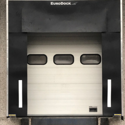 dockshelter - Stalen en alu deuren  op maat, dockshelters en dock levellers